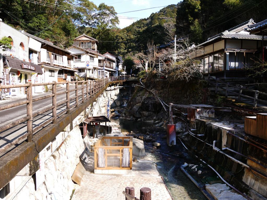 J-Hoppers Kumano Yunomine Guesthouse Хонгу Екстериор снимка