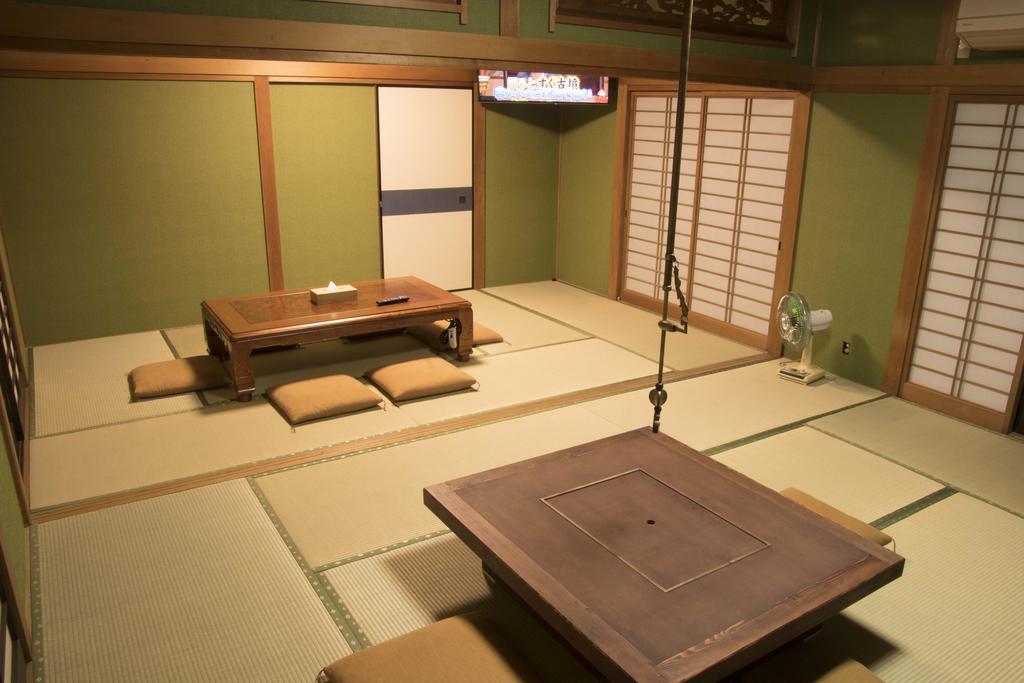 J-Hoppers Kumano Yunomine Guesthouse Хонгу Екстериор снимка