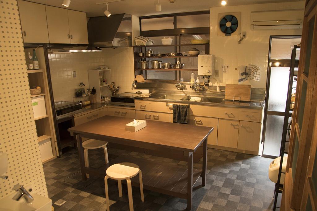J-Hoppers Kumano Yunomine Guesthouse Хонгу Екстериор снимка